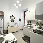 아파트 Porto Vecchio 산레모